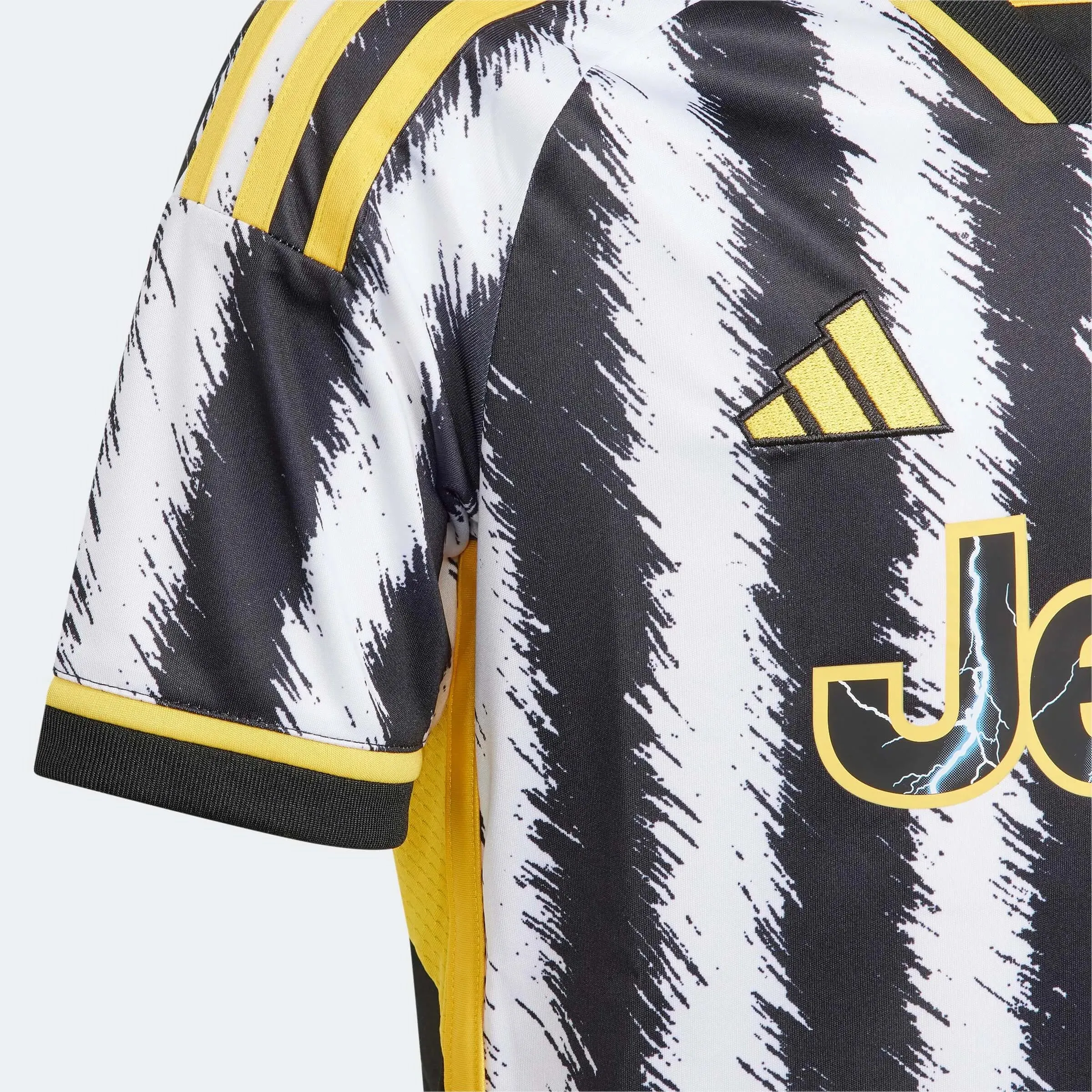 adidas 2023-24 Juventus Youth Home Jersey