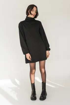 Hilena | Short Turtleneck Sweater Dress