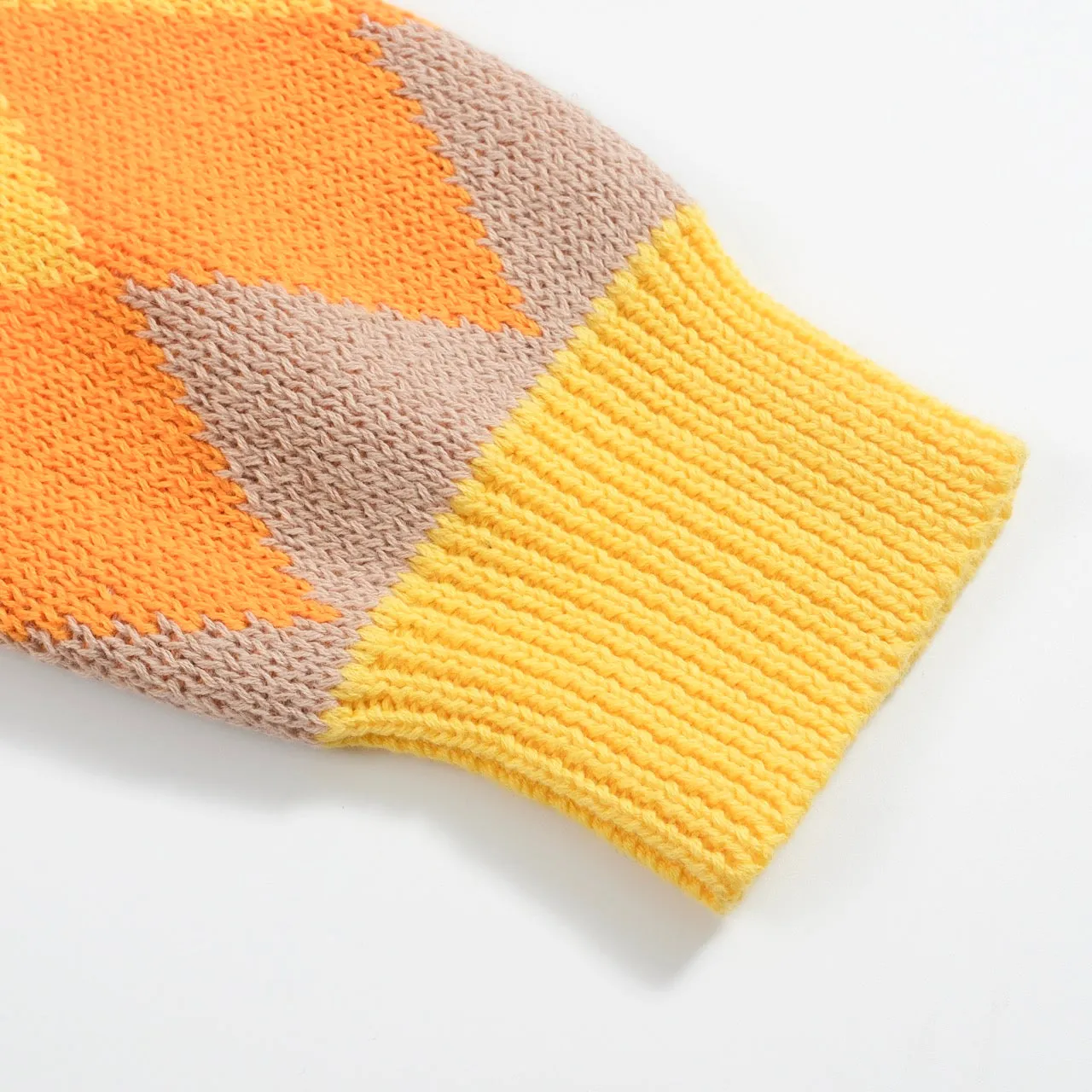 Men's yellow diamond check jacquard sweater coat