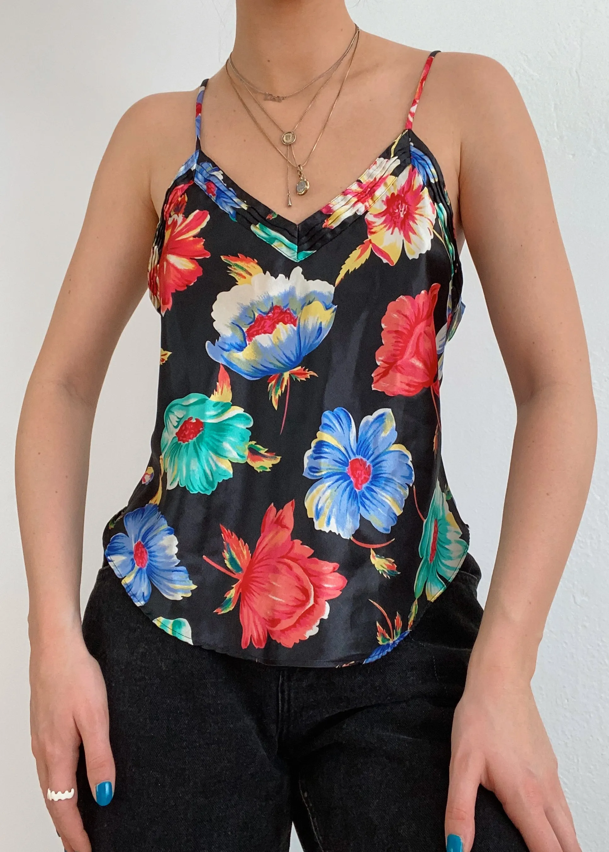 Peony VS Cami