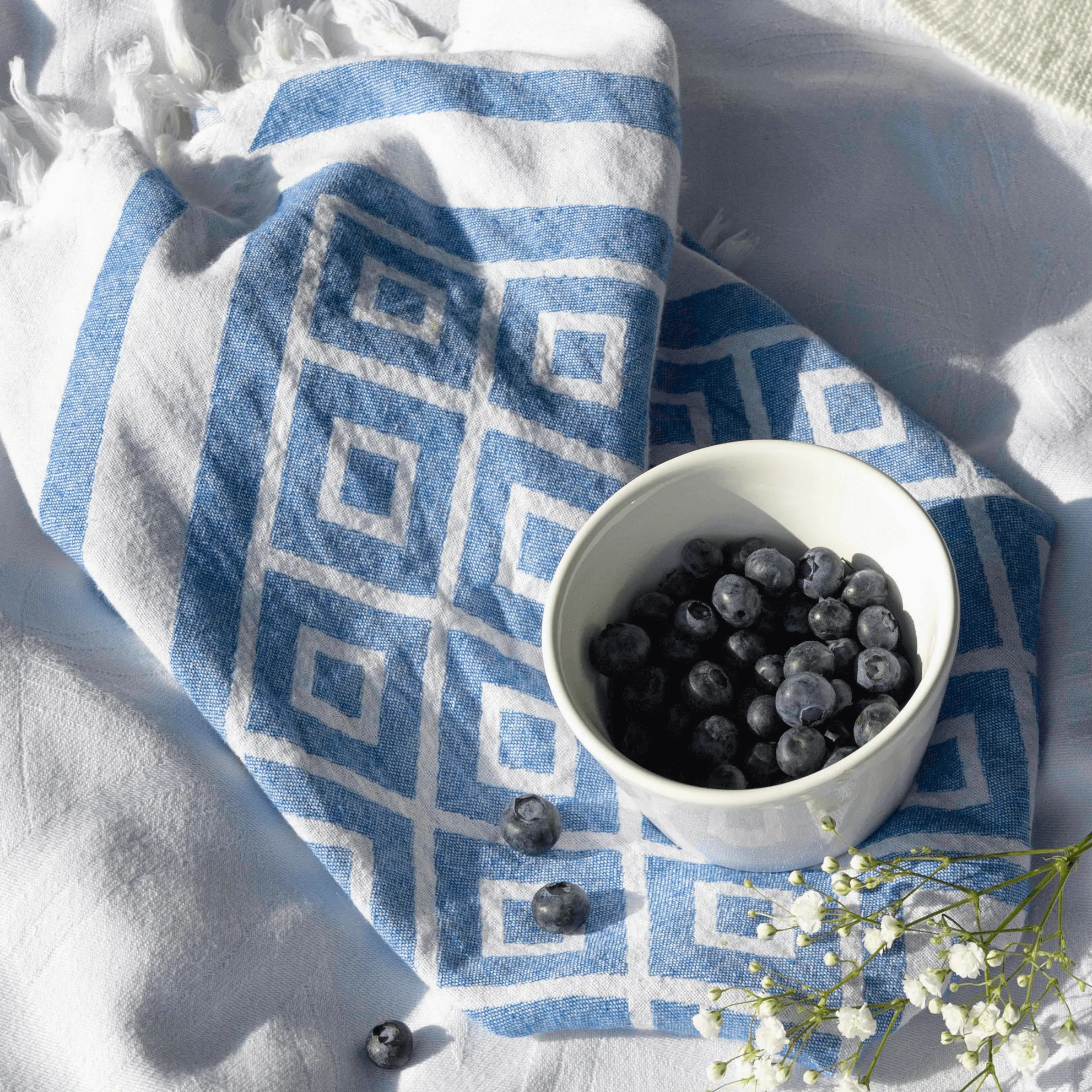 Turkish Cotton Towel Set / Geo Diamond in Blue   White