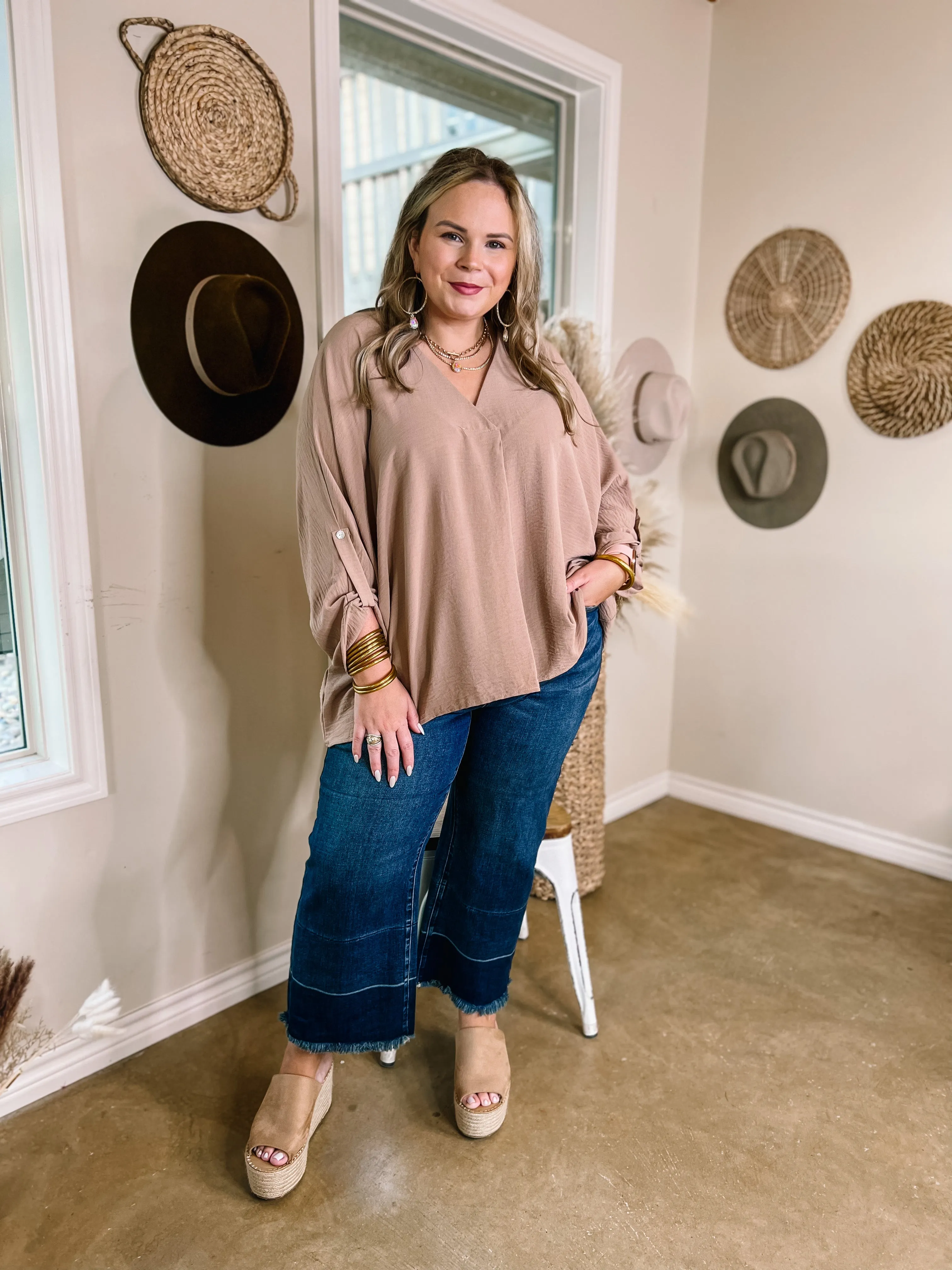 Weekend Out V Neck Placket 3/4 Sleeve Top in Taupe