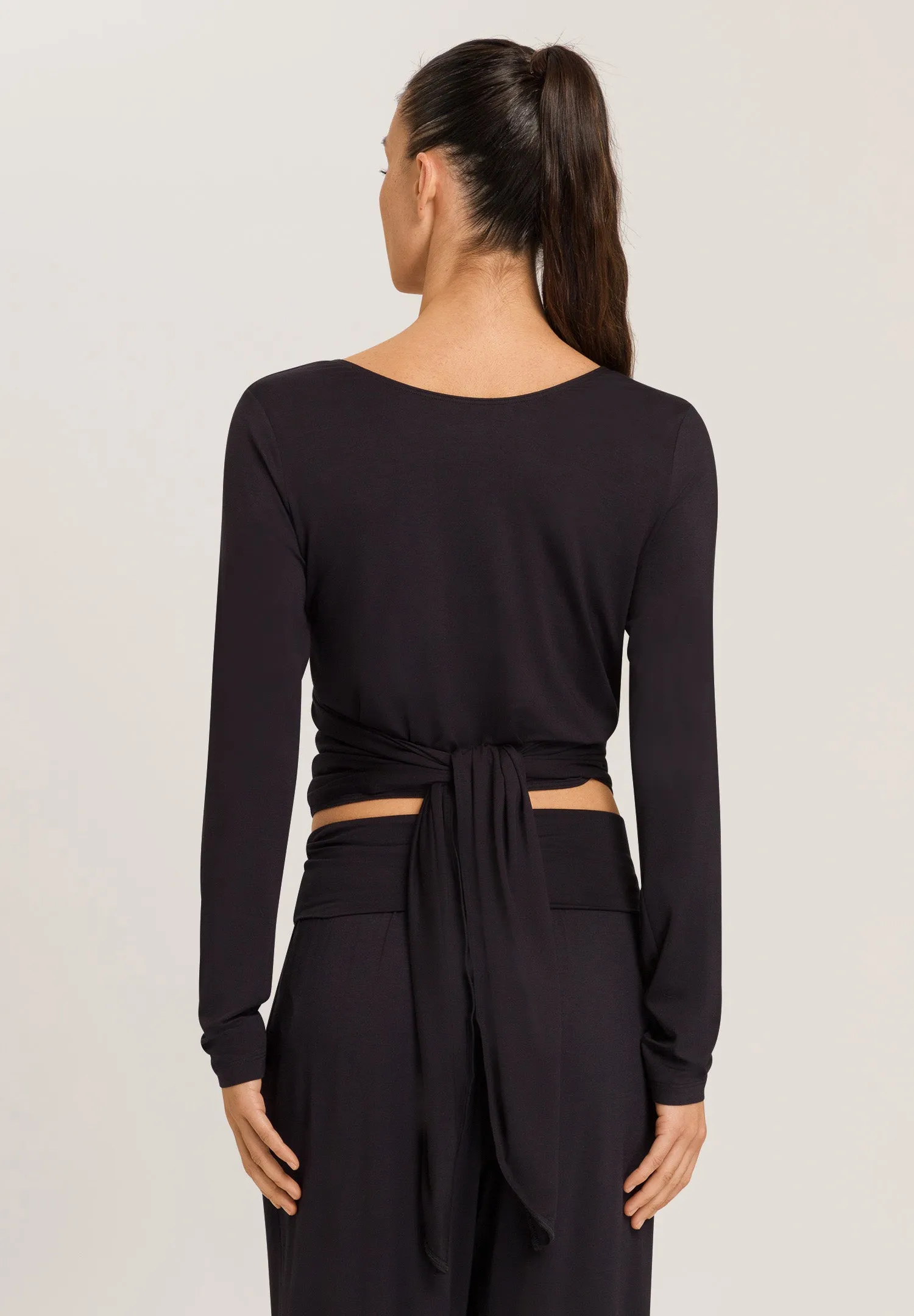 Yoga Wrap Top | Black Beauty 78800-2199